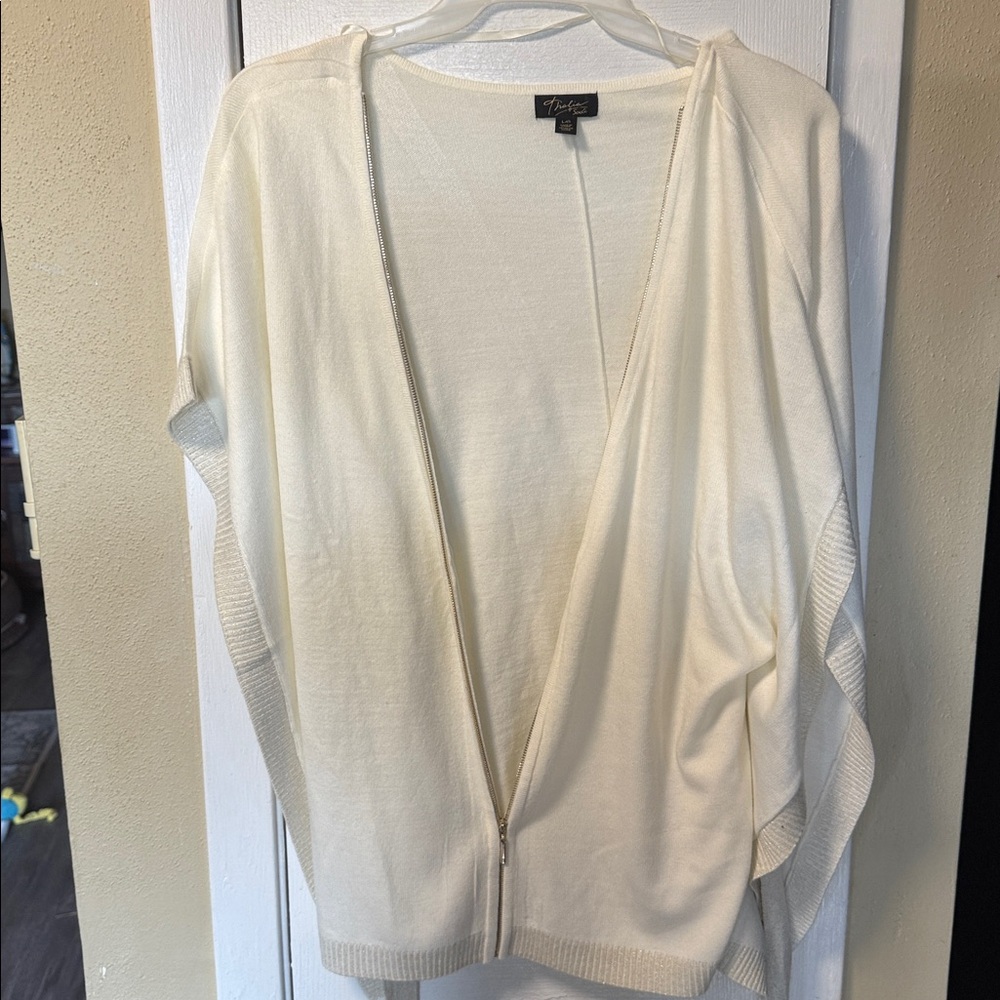 Shawl Wrap Cape open Arms  Zip-Up Poncho with Belt gold Thread by Thalia Sodi